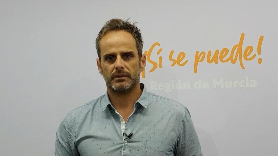 l secretario de organización de Podemos en la Región de Murcia, Ángel Luis Hernández